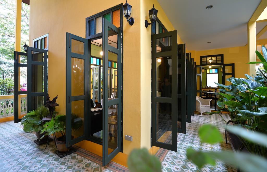 Baan Pra Nond Bed & Breakfast Bangkok Bagian luar foto