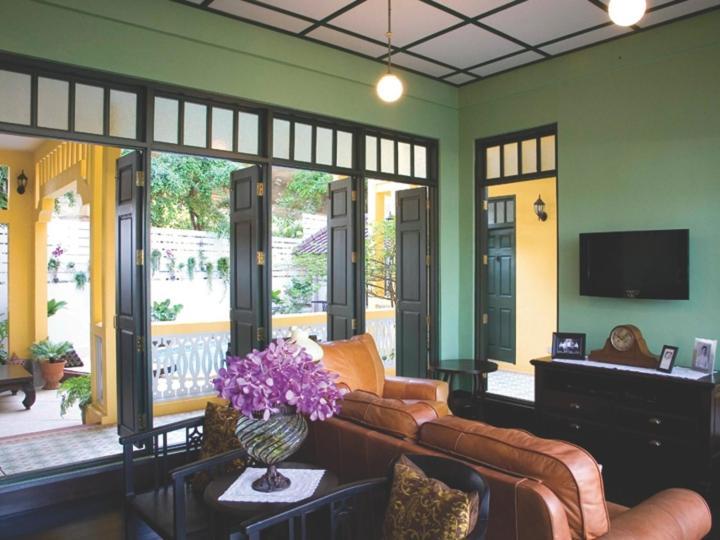 Baan Pra Nond Bed & Breakfast Bangkok Bagian luar foto